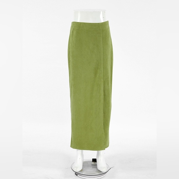 Solid Color Midi Skirt - Picture 5 of 6